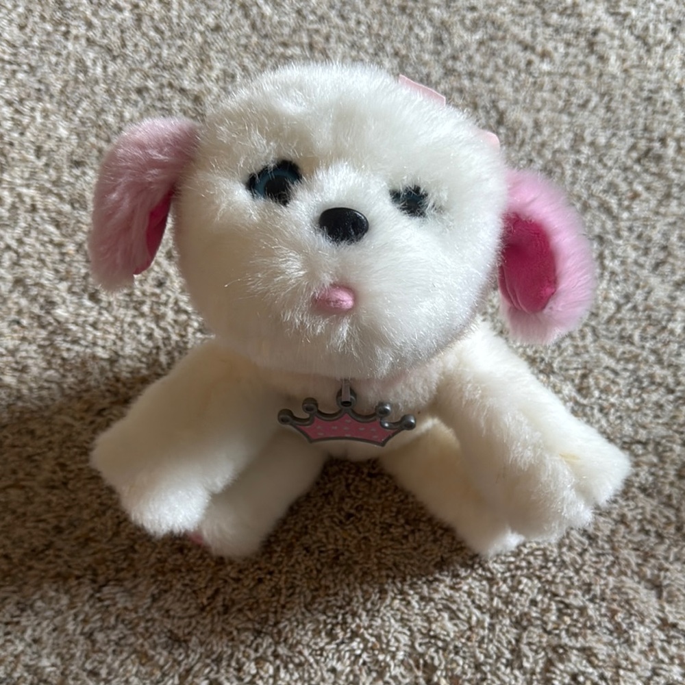 Live Little Pets- My dream puppy playset- Tiara
